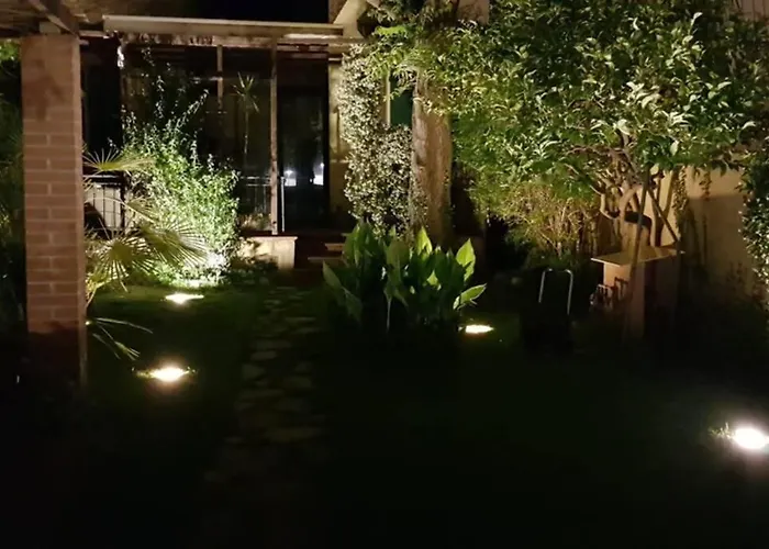 Apartment La Casa Con Piscina Riscaldata Interna Anna Luxury Garden