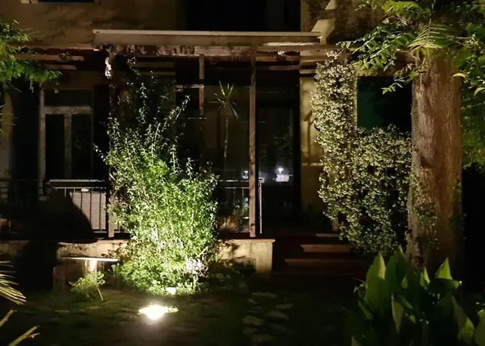 La Casa Con Piscina Riscaldata Interna Anna Luxury Garden * Pisa
